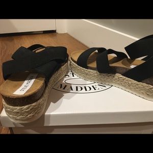 STEVE MADDEN KIMMIE BLACK SANDAL FLATFORM PLATFORM